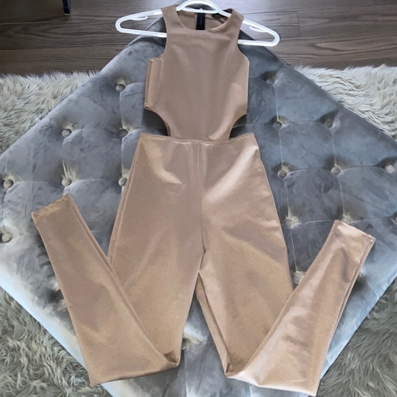 Thick jumpsuit - Picture 2 of 3